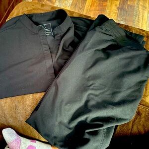Black figs Rafaela large top Livingston scrub bottoms large tall